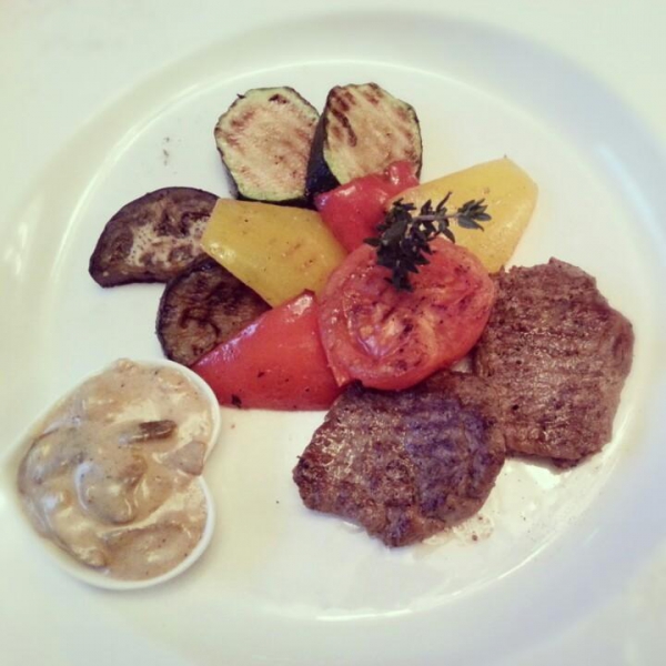 Ресторанный сервис бронирования столиков menu-rest.com - Интерьер ресторана "Cafe Bellissima"