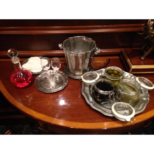 Ресторанный сервис бронирования столиков menu-rest.com - Интерьер ресторана "РГО"