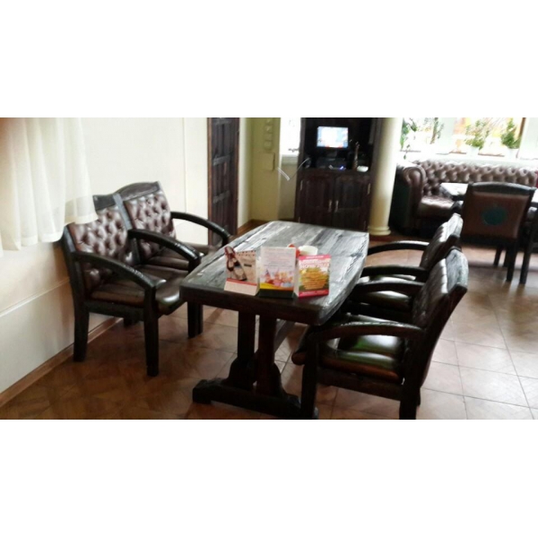 Ресторанный сервис бронирования столиков menu-rest.com - Интерьер ресторана "Зелёное яблоко"