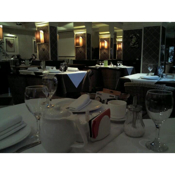 Ресторанный сервис бронирования столиков menu-rest.com - Интерьер ресторана "Лапша и рис"