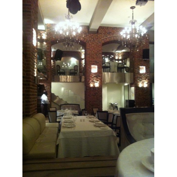 Ресторанный сервис бронирования столиков menu-rest.com - Интерьер ресторана "Le Restaurant"