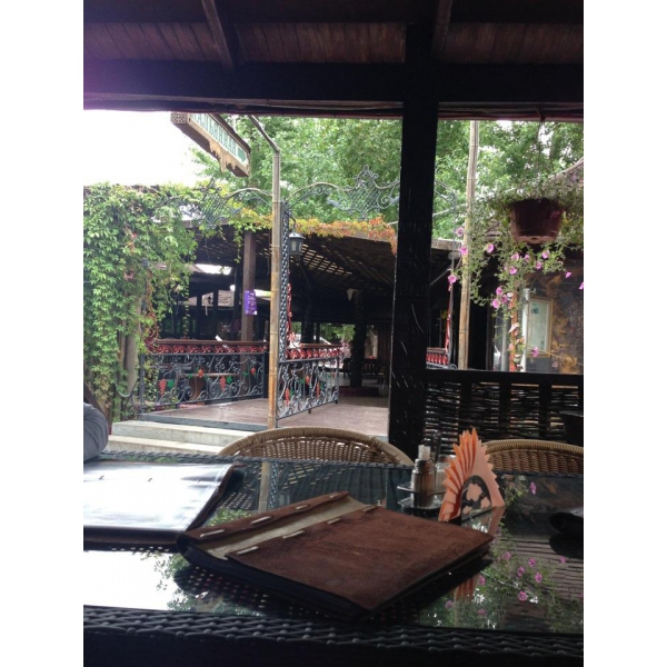 Ресторанный сервис бронирования столиков menu-rest.com - Интерьер ресторана "Мой двор"