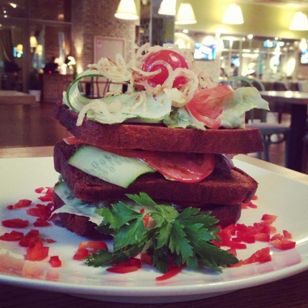 Ресторанный сервис бронирования столиков menu-rest.com - Интерьер ресторана "Кафетерий №1"