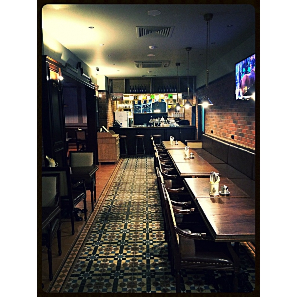 Ресторанный сервис бронирования столиков menu-rest.com - Интерьер ресторана "Царицынский"