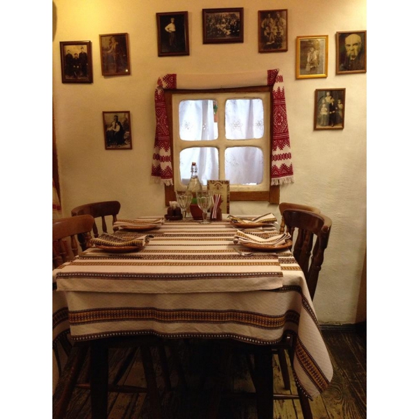 Ресторанный сервис бронирования столиков menu-rest.com - Интерьер ресторана "Тарас Бульба"