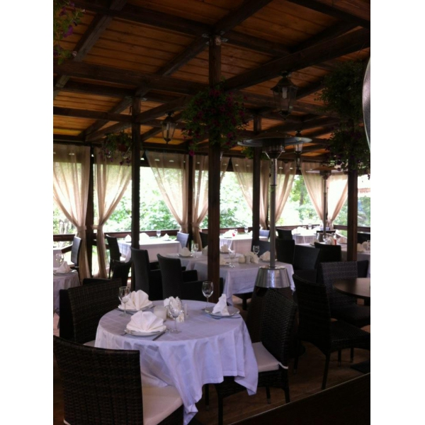 Ресторанный сервис бронирования столиков menu-rest.com - Интерьер ресторана "Комильфо"