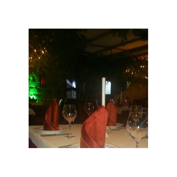 Ресторанный сервис бронирования столиков menu-rest.com - Интерьер ресторана "Легенда"