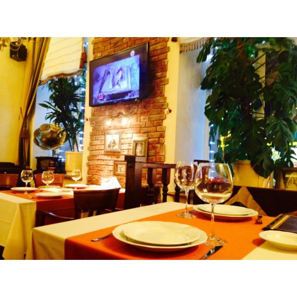 Ресторанный сервис бронирования столиков menu-rest.com - Интерьер ресторана "Авлабар"