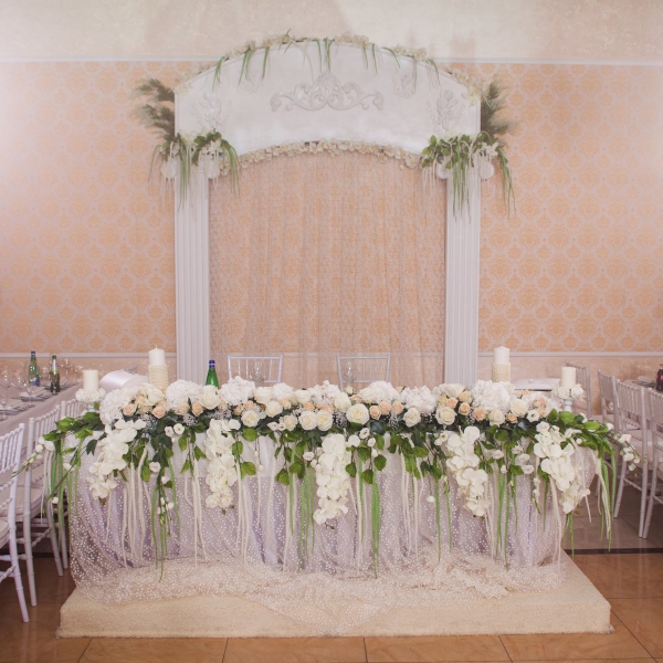 Ресторанный сервис бронирования столиков menu-rest.com - Интерьер ресторана "Марфино"