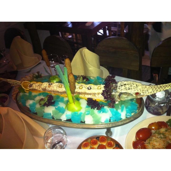 Ресторанный сервис бронирования столиков menu-rest.com - Интерьер ресторана "Довбуш"