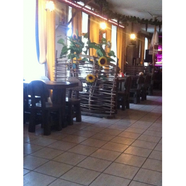 Ресторанный сервис бронирования столиков menu-rest.com - Интерьер ресторана "Довбуш"