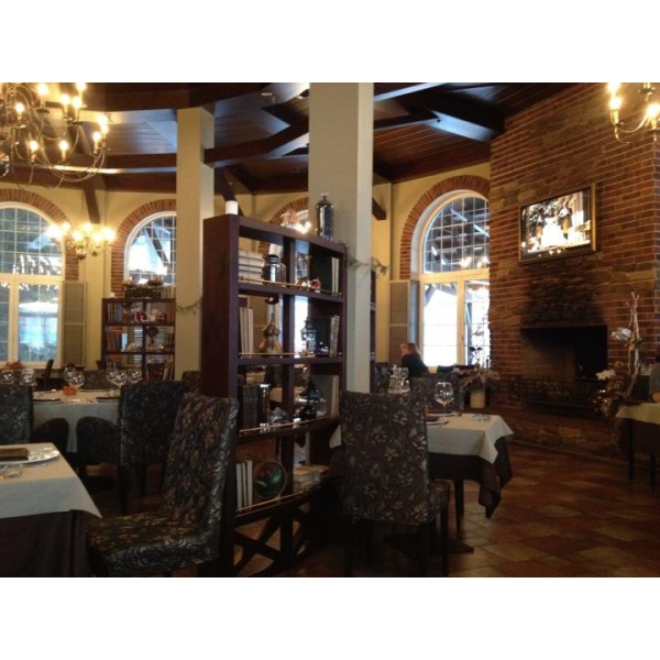 Ресторанный сервис бронирования столиков menu-rest.com - Интерьер ресторана "Kalina Country"