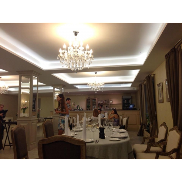 Ресторанный сервис бронирования столиков menu-rest.com - Интерьер ресторана "Городская усадьба"