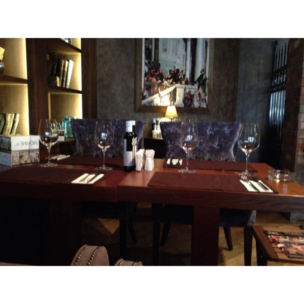 Ресторанный сервис бронирования столиков menu-rest.com - Интерьер ресторана "Quattro Camini"