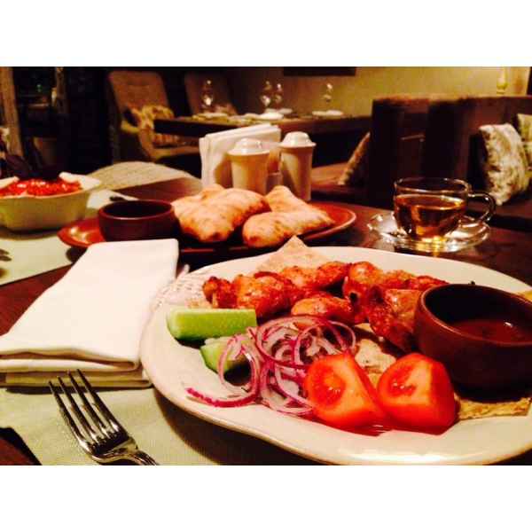 Ресторанный сервис бронирования столиков menu-rest.com - Интерьер ресторана "Тинатин"