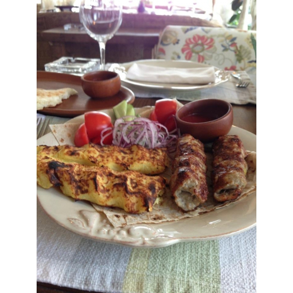 Ресторанный сервис бронирования столиков menu-rest.com - Интерьер ресторана "Тинатин"