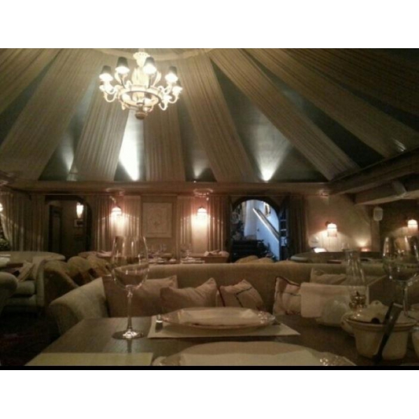 Ресторанный сервис бронирования столиков menu-rest.com - Интерьер ресторана "Тинатин"