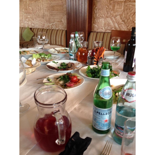 Ресторанный сервис бронирования столиков menu-rest.com - Интерьер ресторана "Фавори"