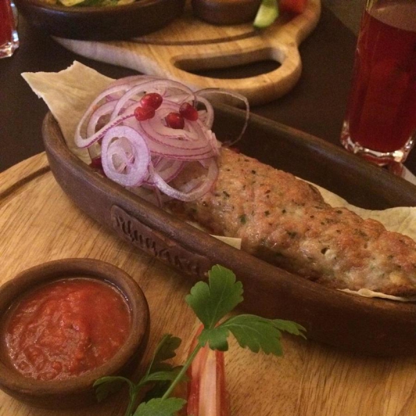 Ресторанный сервис бронирования столиков menu-rest.com - Интерьер ресторана "Цицака"