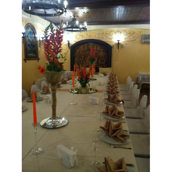 Ресторанный сервис бронирования столиков menu-rest.com - Интерьер ресторана "Славянская трапеза"