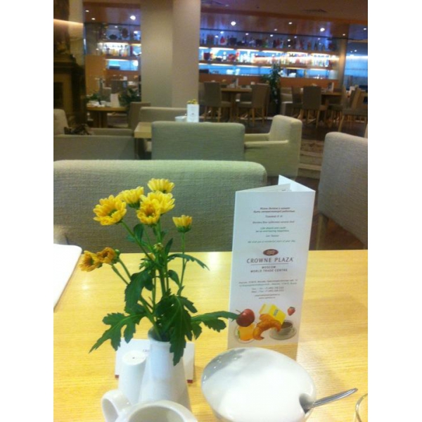 Ресторанный сервис бронирования столиков menu-rest.com - Интерьер ресторана "Real Food Restaurant"