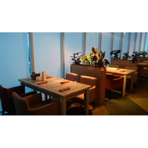 Ресторанный сервис бронирования столиков menu-rest.com - Интерьер ресторана "ISOLA"