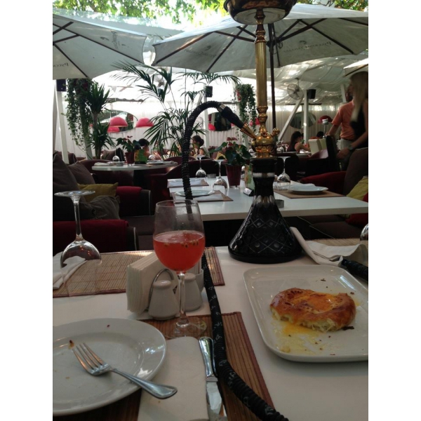 Ресторанный сервис бронирования столиков menu-rest.com - Интерьер ресторана "White cafe"