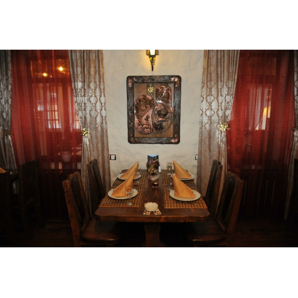 Ресторанный сервис бронирования столиков menu-rest.com - Интерьер ресторана "Не горюй"