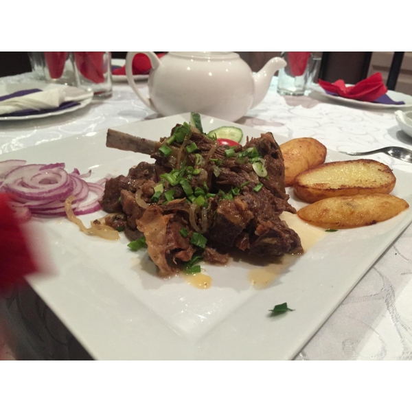 Ресторанный сервис бронирования столиков menu-rest.com - Интерьер ресторана "Иссык-Куль"