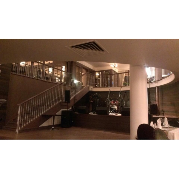 Ресторанный сервис бронирования столиков menu-rest.com - Интерьер ресторана "Москва"