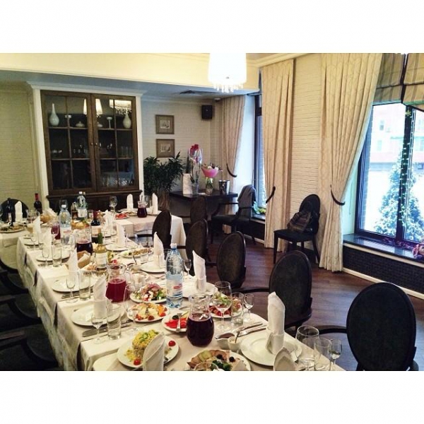 Ресторанный сервис бронирования столиков menu-rest.com - Интерьер ресторана "Москва"