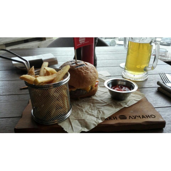 Ресторанный сервис бронирования столиков menu-rest.com - Интерьер ресторана "Лакки Лучано"