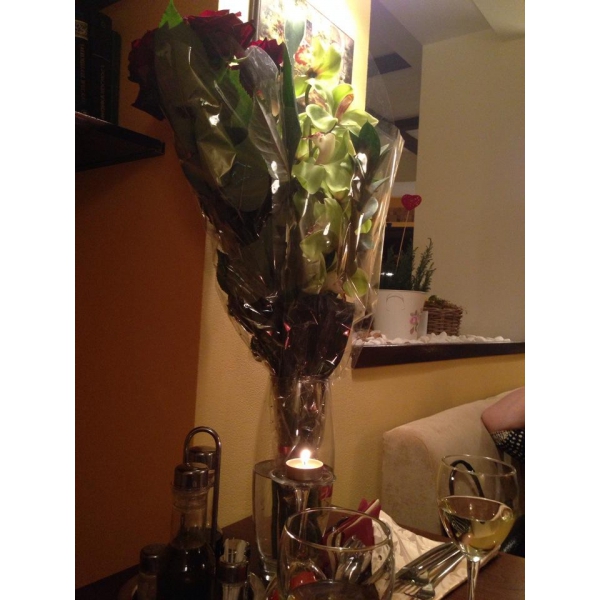 Ресторанный сервис бронирования столиков menu-rest.com - Интерьер ресторана "Casa Bella"