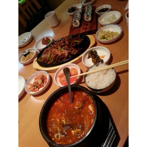 Ресторанный сервис бронирования столиков menu-rest.com - Интерьер ресторана "Гая"