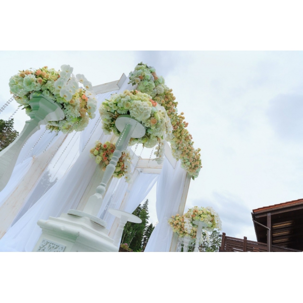 Ресторанный сервис бронирования столиков menu-rest.com - Интерьер ресторана "Chester Ferry"