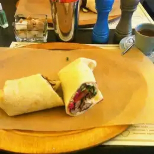 Ресторанный сервис бронирования столиков menu-rest.com - Интерьер ресторана "Laffa Laffa"