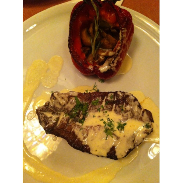 Ресторанный сервис бронирования столиков menu-rest.com - Интерьер ресторана "Ереван"