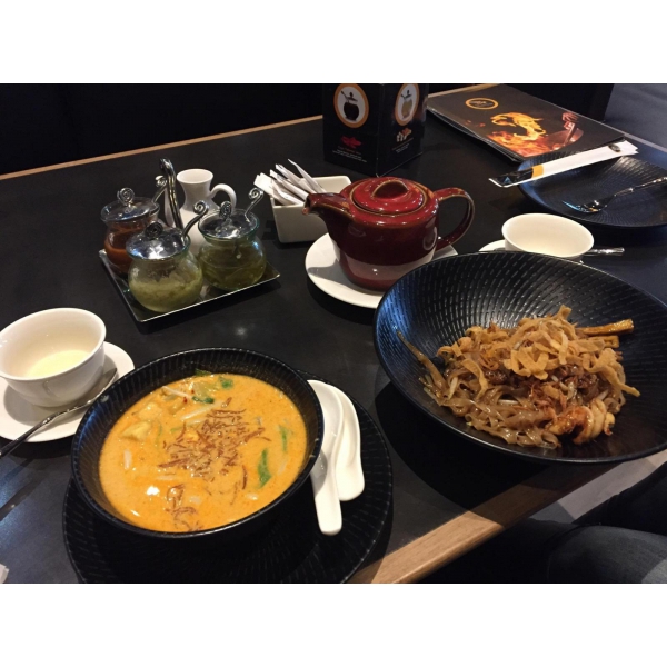 Ресторанный сервис бронирования столиков menu-rest.com - Интерьер ресторана "The Noodle House"