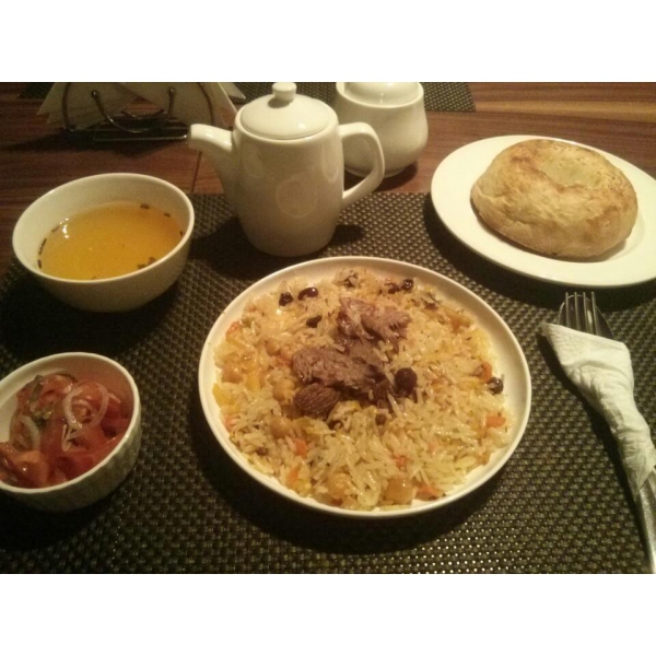 Ресторанный сервис бронирования столиков menu-rest.com - Интерьер ресторана "Фабрика плова"