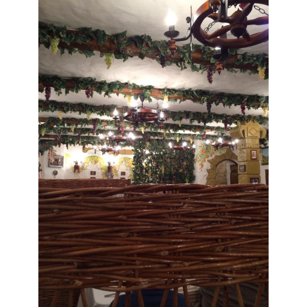 Ресторанный сервис бронирования столиков menu-rest.com - Интерьер ресторана "Молдова"