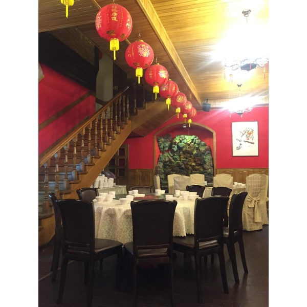 Ресторанный сервис бронирования столиков menu-rest.com - Интерьер ресторана "Три мудреца"