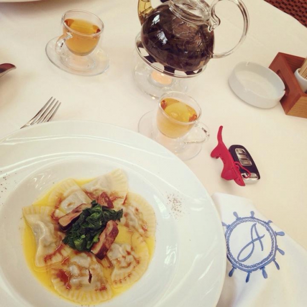 Ресторанный сервис бронирования столиков menu-rest.com - Интерьер ресторана "Анджело"