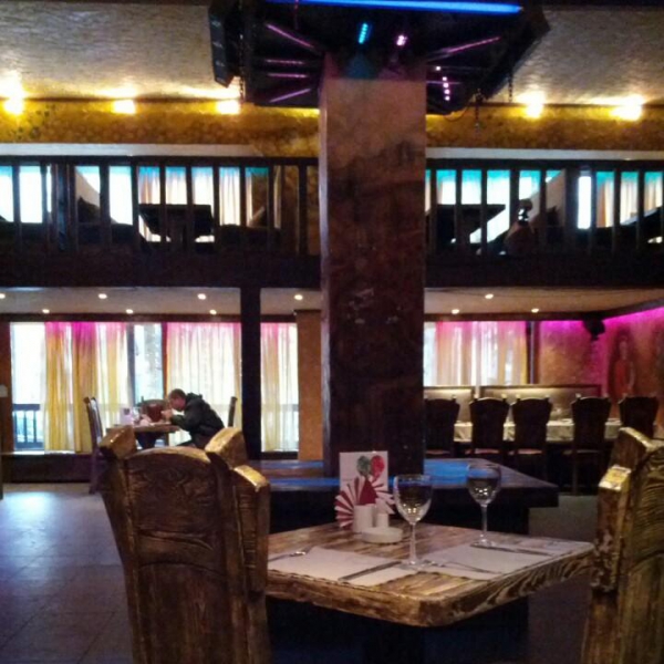 Ресторанный сервис бронирования столиков menu-rest.com - Интерьер ресторана "Каскад"