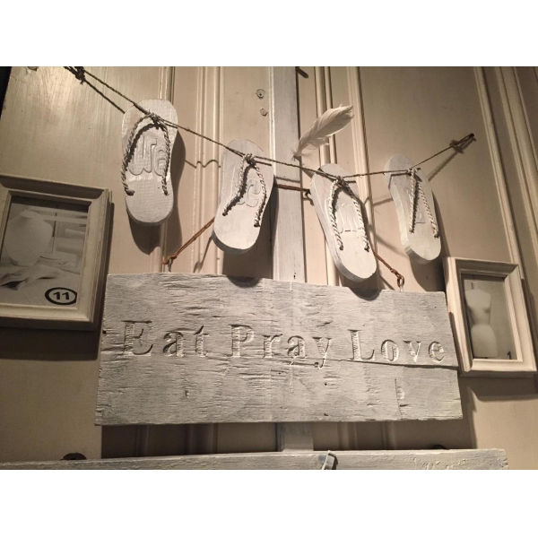 Ресторанный сервис бронирования столиков menu-rest.com - Интерьер ресторана "Lesartists"