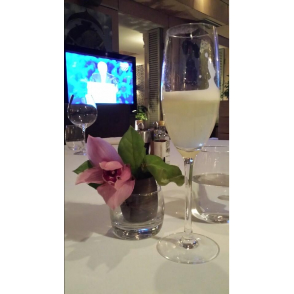 Ресторанный сервис бронирования столиков menu-rest.com - Интерьер ресторана "beefbar"