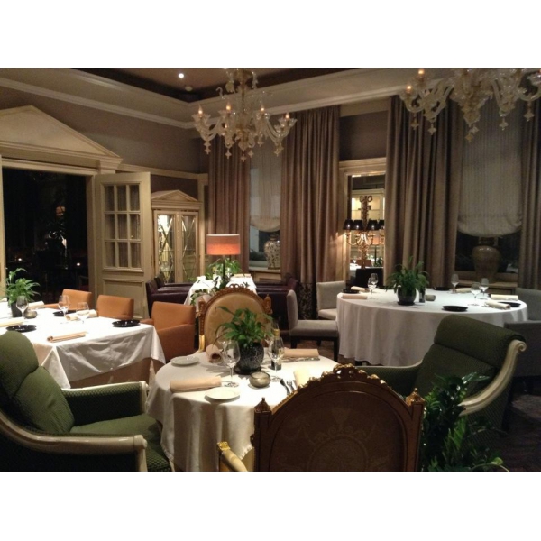 Ресторанный сервис бронирования столиков menu-rest.com - Интерьер ресторана "China-club"