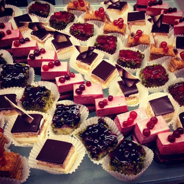 Ресторанный сервис бронирования столиков menu-rest.com - Интерьер ресторана "Acapella Restaurant & Lounge"