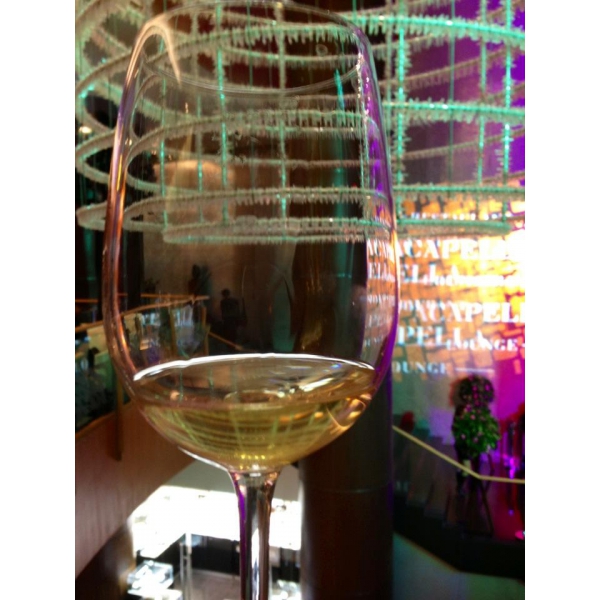 Ресторанный сервис бронирования столиков menu-rest.com - Интерьер ресторана "Acapella Restaurant & Lounge"