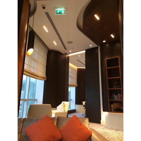 Ресторанный сервис бронирования столиков menu-rest.com - Интерьер ресторана "Acapella Restaurant & Lounge"