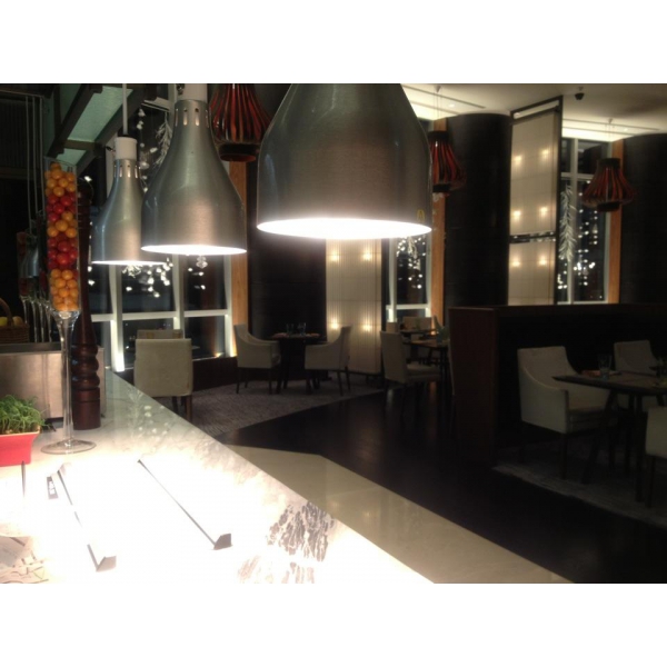 Ресторанный сервис бронирования столиков menu-rest.com - Интерьер ресторана "Acapella Restaurant & Lounge"